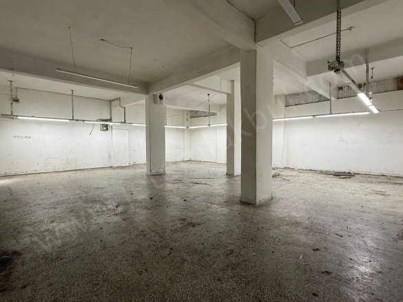 15 Temmuz Mah. Bağcılar Kiralık Atölye |  1 Oda | 105M2 Aylık 18.000Tl | Yarı Bordum Resim-2