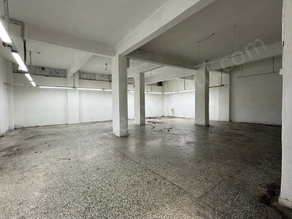 15 Temmuz Mah. Bağcılar Kiralık Atölye |  1 Oda | 105M2 Aylık 18.000Tl | Yarı Bordum Resim-5