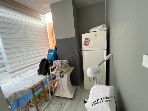 Yavuz Selim Mah. Bağcılar Satılık Ofis / Büro |  3+1 Oda | 110M2 6.425.000Tl  Krediye Uygun  | 1. Kat | Doğalgaz(Kombi) Resim-4