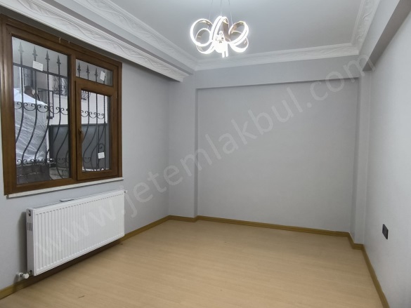 Fatih Mah. Esenyurt Kiralık Daire |  2+1 Oda | 110M2 Aylık 25.000Tl  Krediye Uygun  | Bahçe Katı | Doğalgaz(Kombi) | 1 Banyo | 1 Yatak Odası Resim-3
