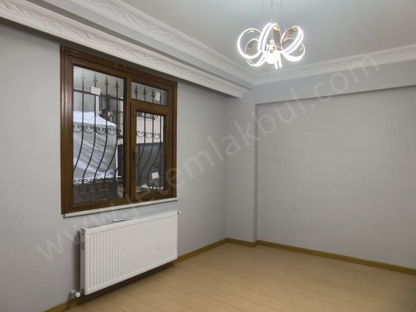 Fatih Mah. Esenyurt Kiralık Daire |  2+1 Oda | 110M2 Aylık 25.000Tl  Krediye Uygun  | Bahçe Katı | Doğalgaz(Kombi) | 1 Banyo | 1 Yatak Odası Resim-4