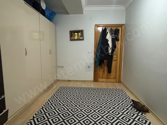 Fatih Mah. Esenler Satılık Daire |  3+1 Oda | 140M2 6.995.000Tl  Krediye Uygun  | Yüksek Giriş | Doğalgaz(Kombi) | 2 Banyo | 1 Yatak Odası Resim-5