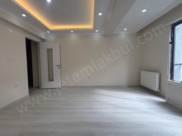 Yenimahalle Mah. Bağcılar Satılık Daire |  3+1 Oda | 105M2 7.500.000Tl  Krediye Uygun  | 2. Kat | Doğalgaz(Kombi) | 1 Banyo | 1 Yatak Odası Resim-3