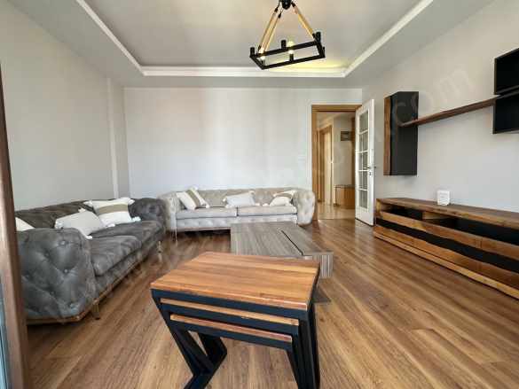 Bağcılar Güneşli Mahallesi Site içinde Kiralık Dubleks Daire 3+1