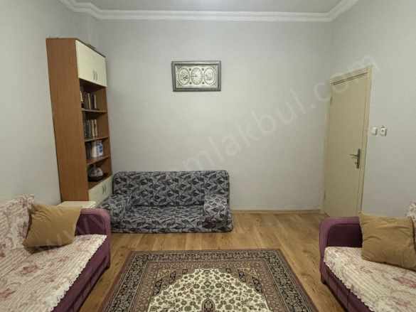 Esenler Nine Hatun Mahallesi Satılık Daire 2+1 Yatırıma Uygun