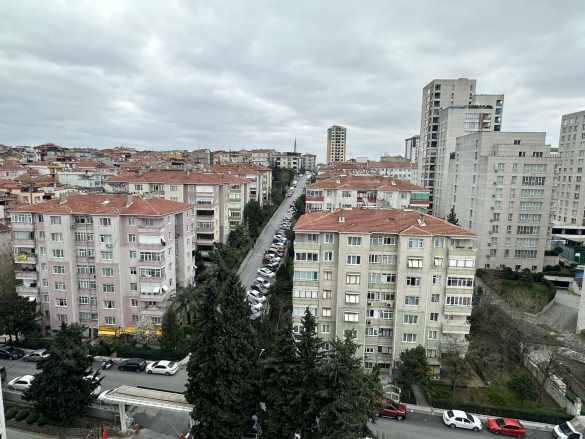 Güneşli Bağlar Mahallesi Yıldırım Sitesi Satılık Daire 3+1 Bağcılar