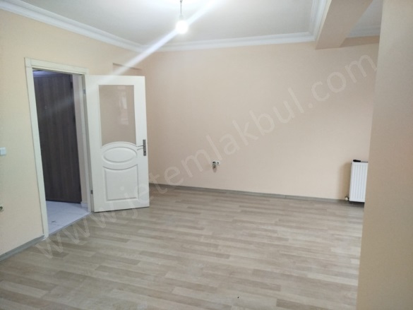 Kanarya Mah. Küçükçekmece Kiralık Daire |  4+2 Oda | 180M2 Aylık 41.000Tl  Krediye Uygun  | 3. Kat | Doğalgaz(Kombi) | 1 Banyo | 2 Yatak Odası Resim-2