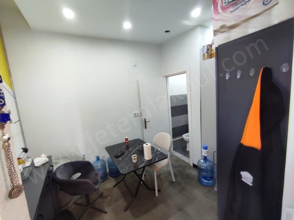 Adnan Kahveci Mah. Beylikdüzü Satılık Dükkan & Mağaza |  1+2 Oda | 80M2 7.100.000Tl  Krediye Uygun  | Giriş Katı | Klima Resim-5