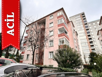 Güneşli Bağlar Mahallesi Site İçinde Acil Satılık Daire 3+1 Bağcılar Mah
