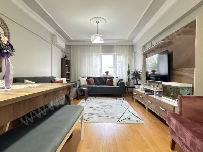 Bahçelievler Kocasinan Mahallesi Site İçinde Satılık Daire 3+1 Merkez Mah