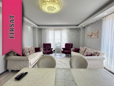 Bağcılar Güneşli Mahallesi Site İçinde Satılık Daire 2+1 Mah