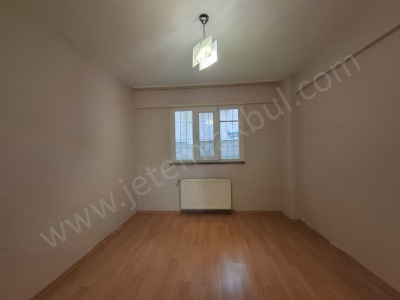 Bağcılar Güneşli Mahallesi Satılık Daire 3+1 Mah