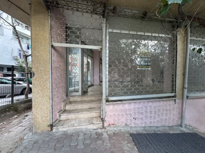 Bağcılar Demirkapı Mahallesi Cadde Üzerinde Kiralık Dükkan & Mağaza 1 Mah