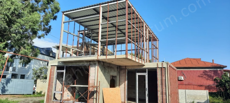 Merkez Batum Satılık Villa |  2+1 Oda | 130M2 120.000$ Eşyalı  | Doğalgaz(Kombi) | 2 Banyo | 2 Yatak Odası Resim-4