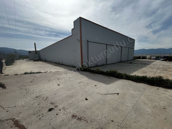 Irlamaz Mah. Turgutlu Kiralık Fabrika |  5+4 Oda | 11500M2 Aylık 1.500.000Tl | Yüksek Giriş | Klima | 4 Banyo Resim-5