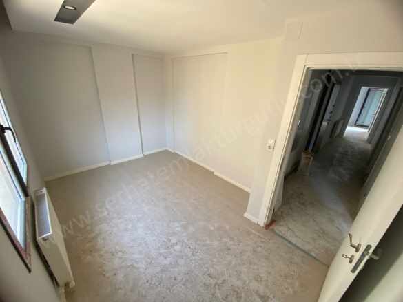 Turgutlu Kiralık Daire Turan Mah Ziraat Bankası Civarı 3+1 120M2 4 Kat Sıfır Ler Asansörlü