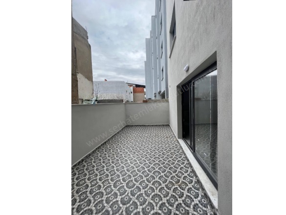 Selvilitepe Mah. Turgutlu Satılık Villa |  5+1 Oda | 255M2 7.600.000Tl  Krediye Uygun  | Yüksek Giriş | Doğalgaz(Kombi) | 2 Banyo | 1 Yatak Odası Resim-3