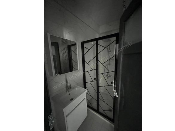 Selvilitepe Mah. Turgutlu Satılık Villa |  5+1 Oda | 255M2 7.600.000Tl  Krediye Uygun  | Yüksek Giriş | Doğalgaz(Kombi) | 2 Banyo | 1 Yatak Odası Resim-4