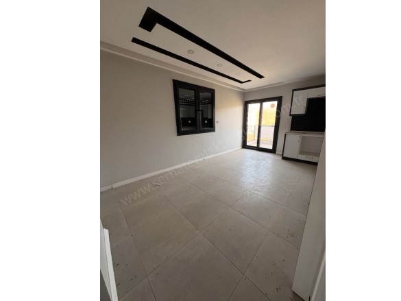 Ergenekon Mah. Turgutlu Kiralık Daire |  3+1 Oda | 130M2 Aylık 27.000Tl | 4. Kat | Yerden Isıtma | 1 Banyo | 1 Yatak Odası Resim-3