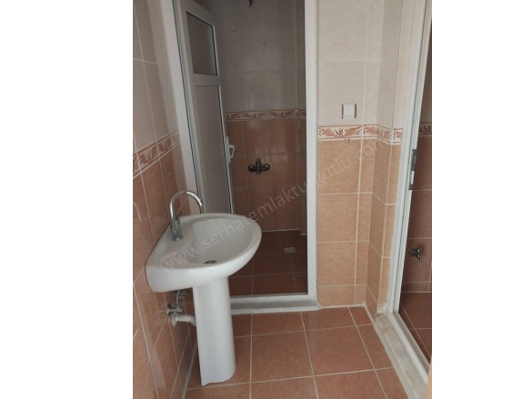 Yılmazlar Mah. Turgutlu Kiralık Daire |  3+1 Oda | 105M2 Aylık 15.600Tl | 2. Kat | Doğalgaz(Kombi) | 1 Banyo | 1 Yatak Odası Resim-2