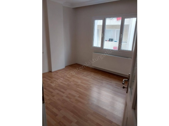 Yılmazlar Mah. Turgutlu Kiralık Daire |  3+1 Oda | 105M2 Aylık 15.600Tl | 2. Kat | Doğalgaz(Kombi) | 1 Banyo | 1 Yatak Odası Resim-3