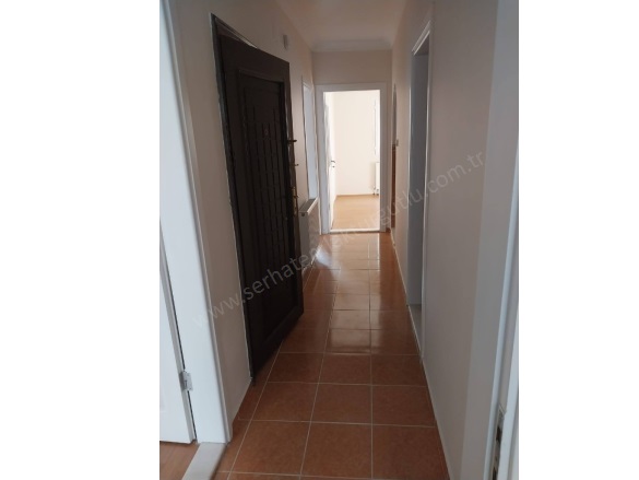 Yılmazlar Mah. Turgutlu Kiralık Daire |  3+1 Oda | 105M2 Aylık 15.600Tl | 2. Kat | Doğalgaz(Kombi) | 1 Banyo | 1 Yatak Odası Resim-5