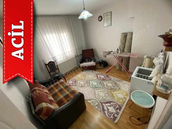 Turgutlu Satılık Daire Cumhuriyet Mah 125M2 2 Kat 3+1 Oda Doğalgazlı Balkonlu Temiz Bakımlı