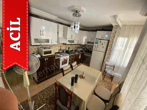 Turgutlu Satılık Daire Cumhuriyet Mah 125M2 2 Kat 3+1 Oda Doğalgazlı Balkonlu Temiz Bakımlı