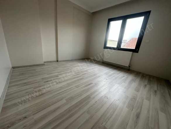 Turgutlu Satılık Daire Cumhuriyet Mah 120M2 4 Kat 3+1 Oda Asansörlü Otoparklı Doğalgazlı Sıfır