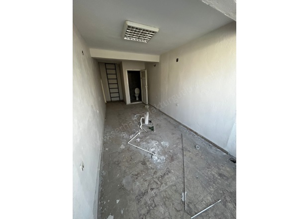 Altay Mah. Turgutlu Kiralık Dükkan |  1+1 Oda | 55M2 Aylık 25.000Tl | 2. Kat | Klima | 1 Banyo Resim-5