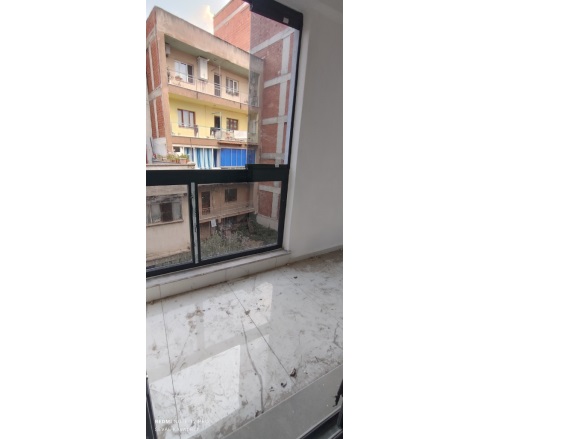 Acarlar Mah. Turgutlu Satılık Daire |  2+1 Oda | 115M2 3.750.000Tl  Krediye Uygun  | 3. Kat | Yerden Isıtma | 1 Banyo | 1 Yatak Odası Resim-3