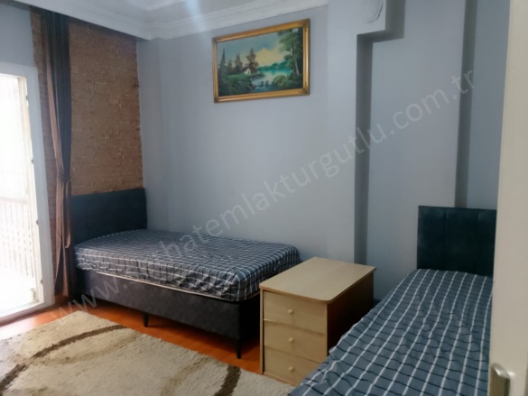 Acarlar Mah. Turgutlu Kiralık Daire |  2+1 Oda | 90M2 Aylık 18.000Tl Eşyalı  | 2. Kat | Doğalgaz(Kombi) | 1 Banyo | 1 Yatak Odası Resim-3