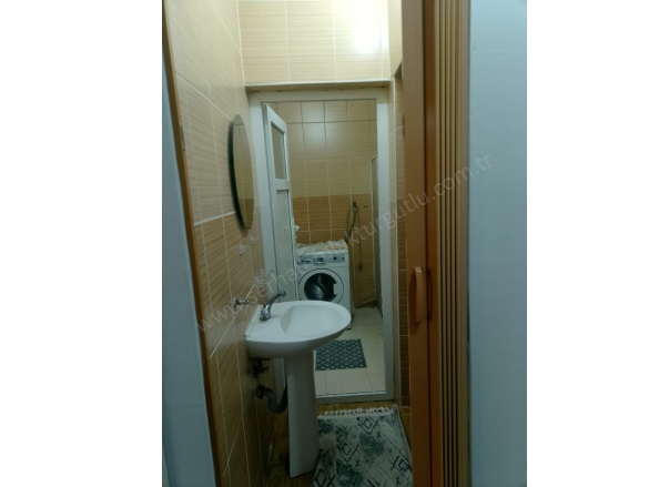 Acarlar Mah. Turgutlu Kiralık Daire |  2+1 Oda | 90M2 Aylık 18.000Tl Eşyalı  | 2. Kat | Doğalgaz(Kombi) | 1 Banyo | 1 Yatak Odası Resim-4