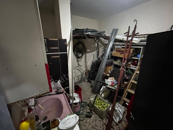 İstiklal Mah. Turgutlu Satılık Dükkan |  1 Oda | 25M2 2.750.000Tl | Zemin Kat | Klima Resim-2