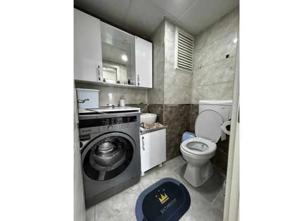 Turgutlu Satılık Daire Yıldırım Mah 140M2 3+1 Oda Asansörlü Doğalgazlı 4 Kat E Banyolu 7 Yıllık Bina