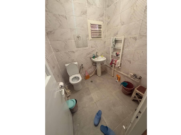 Yedi Eylül Mah. Turgutlu Satılık Daire |  2+1 Oda | 95M2 1.950.000Tl  Krediye Uygun  | Zemin Kat | Doğalgaz(Kombi) | 1 Banyo | 1 Yatak Odası Resim-4