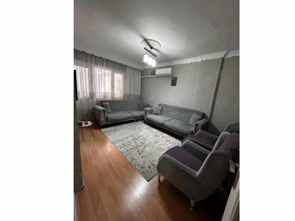 Turgutlu Satılık Daire Altay Mahallesi 1 Kat Tadilatlı Masrafsız 2+1 110M2 Doğalgazlı Balkonlu Temiz D