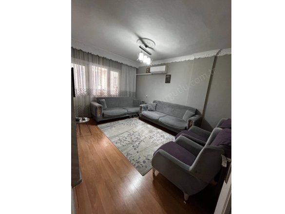 Altay Mah. Turgutlu Satılık Daire |  2+1 Oda | 110M2 2.750.000Tl | 1. Kat | Doğalgaz(Kombi) | 1 Banyo | 1 Yatak Odası Resim-2