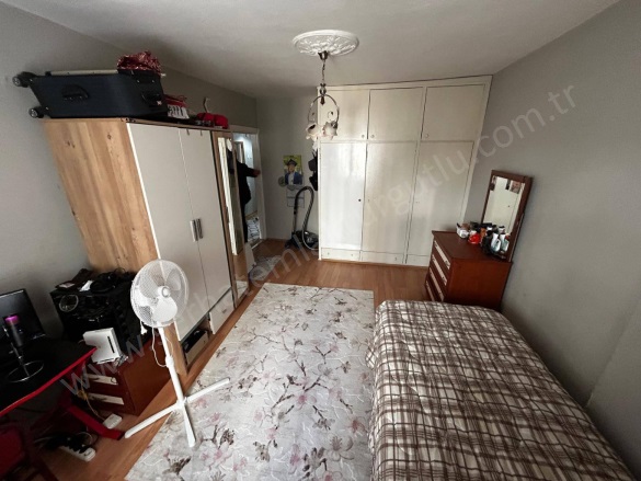 Altay Mah. Turgutlu Satılık Daire |  2+1 Oda | 110M2 2.750.000Tl | 1. Kat | Doğalgaz(Kombi) | 1 Banyo | 1 Yatak Odası Resim-5