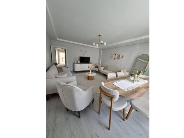 Yıldırım Mah. Turgutlu Satılık Daire |  3+1 Oda | 190M2 4.169.000Tl  Krediye Uygun  | 1. Kat | Doğalgaz(Kombi) | 2 Banyo | 1 Yatak Odası Resim-5