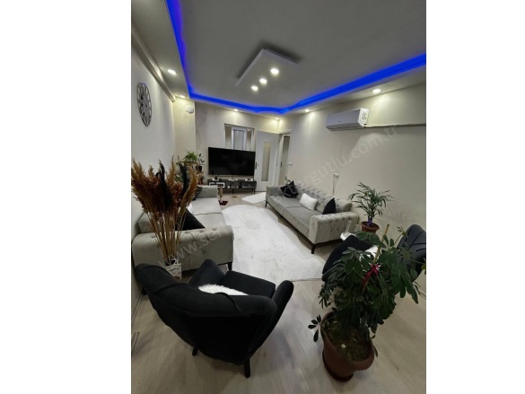 Turgutlar Mah. Turgutlu Satılık Daire |  2+1 Oda | 95M2 2.700.000Tl  Krediye Uygun  | 4. Kat | Klima | 1 Banyo | 1 Yatak Odası Resim-5