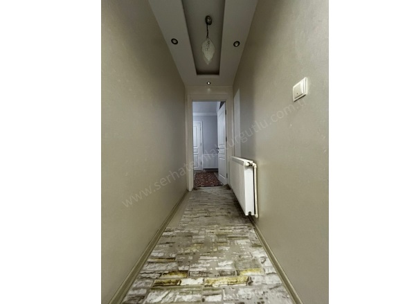 Şehitler Mah. Turgutlu Satılık Daire |  2+1 Oda | 130M2 3.200.000Tl | Yüksek Giriş | Doğalgaz(Kombi) | 2 Banyo | 1 Yatak Odası Resim-5