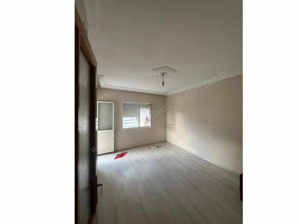 Turgutlu Kiralık Daire Yılmazlar Mah 3+14 Kat 120M² Doğalgazlı Balkonlu