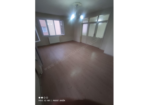 Selvilitepe Mah. Turgutlu Kiralık Daire |  2+1 Oda | 105M2 Aylık 15.000Tl | 3. Kat | Doğalgaz(Kombi) | 1 Banyo | 1 Yatak Odası Resim-2