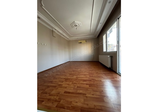 Cumhuriyet Mah. Turgutlu Kiralık Daire |  3+1 Oda | 180M2 Aylık 20.000Tl | 2. Kat | Doğalgaz(Kombi) | 1 Banyo | 1 Yatak Odası Resim-1