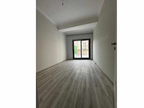 Turgutlu Satılık Daire istklal Mah 3 Ve 4 Kat 3+1 Oda 130M2 Asansörlü Sıfır Ler istiklal