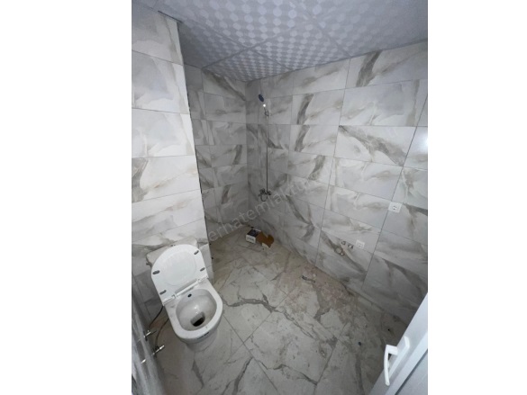 Yiğitler Mah. Turgutlu Satılık Daire |  2+1 Oda | 110M2 2.600.000Tl  Krediye Uygun  | 1. Kat | Doğalgaz(Kombi) | 1 Banyo | 1 Yatak Odası Resim-4