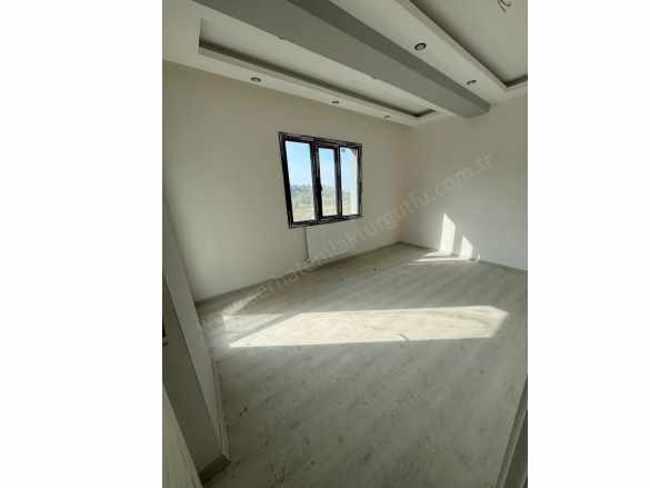 Turgutlu Satılık Daire Ergenekon Mah 120M2 3+1 Oda Yüksek Giriş Asansörlü Doğalgazlı Balkonlu Sıfır