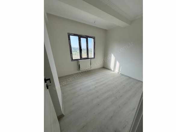 Turgutlu Satılık Daire Ergenekon Mah 120M2 3+1 Oda Yüksek Giriş Asansörlü Doğalgazlı Balkonlu Sıfır