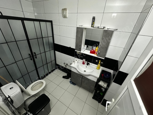 Altay Mah. Turgutlu Satılık Daire |  3+1 Oda | 140M2 2.600.000Tl  Krediye Uygun  | 4. Kat | Doğalgaz(Kombi) | 1 Banyo | 1 Yatak Odası Resim-1